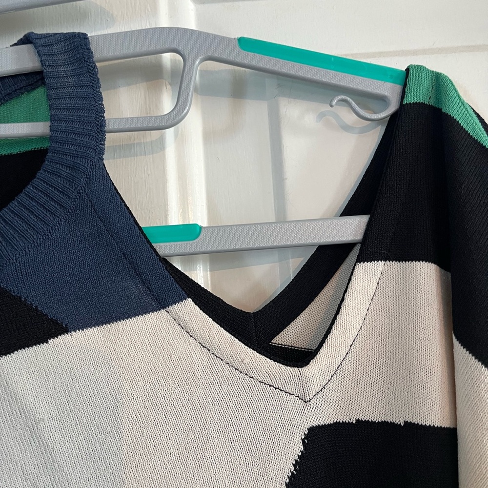 Aldo Martins Black, Pink, Green, and Cream Sweater - Picture 2 of 6